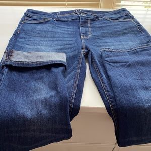 WHBM Cropped slim jeans